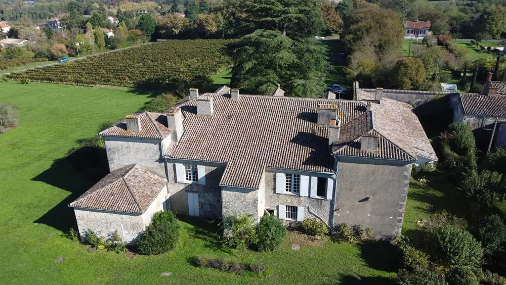 Maison a vendre Fontet 33190 Gironde 33 527 m2 14 pièces 650000 euros 32372 004