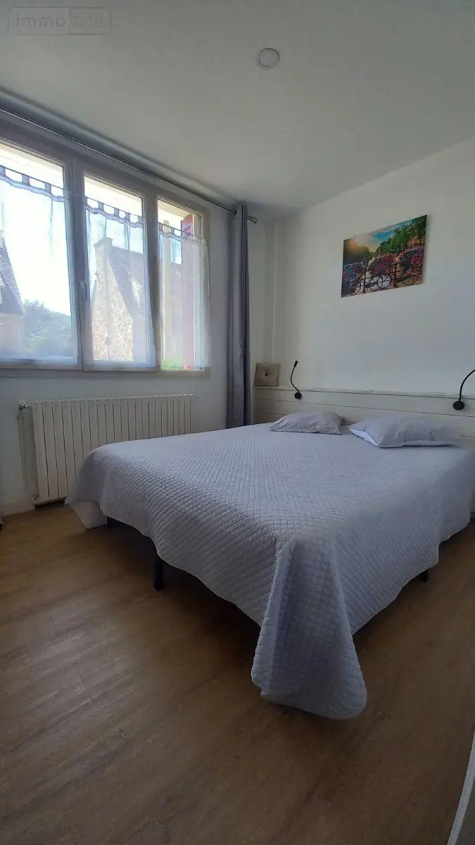 Maison a vendre Vic-sur-Cère 15800 Cantal 15 286 m2 268800 euros MG/2365 004