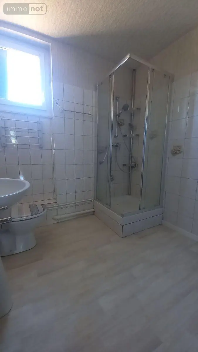 Maison a vendre Vic-sur-Cère 15800 Cantal 15 286 m2 268800 euros MG/2365 020
