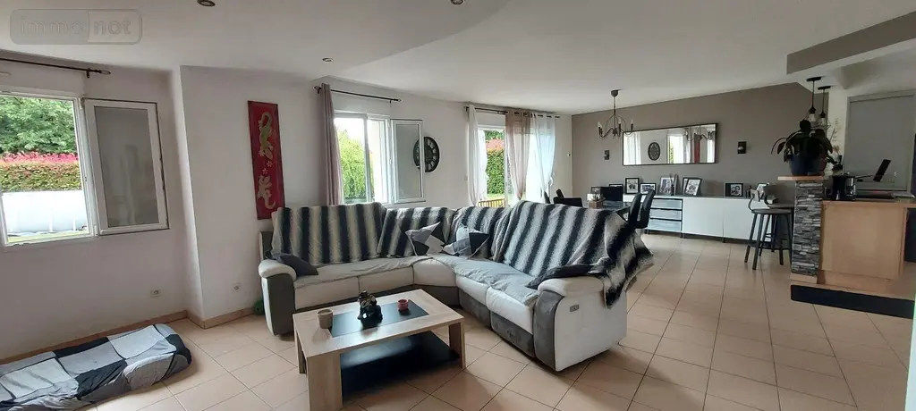Maison a vendre Simplé 53360 Mayenne 53 123 m2 5 pièces 236250 euros 53034-47 010