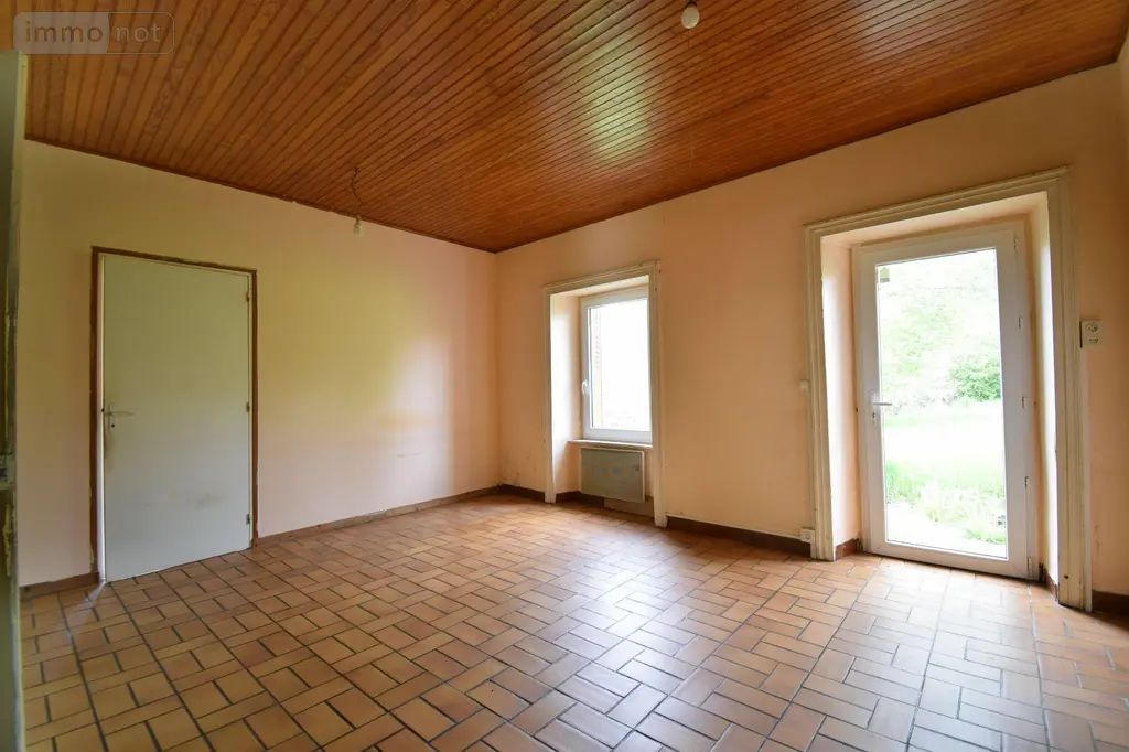Maison a vendre Eygurande 19340 Corrèze 19 145 m2 7 pièces 59900 euros UM 1273 006