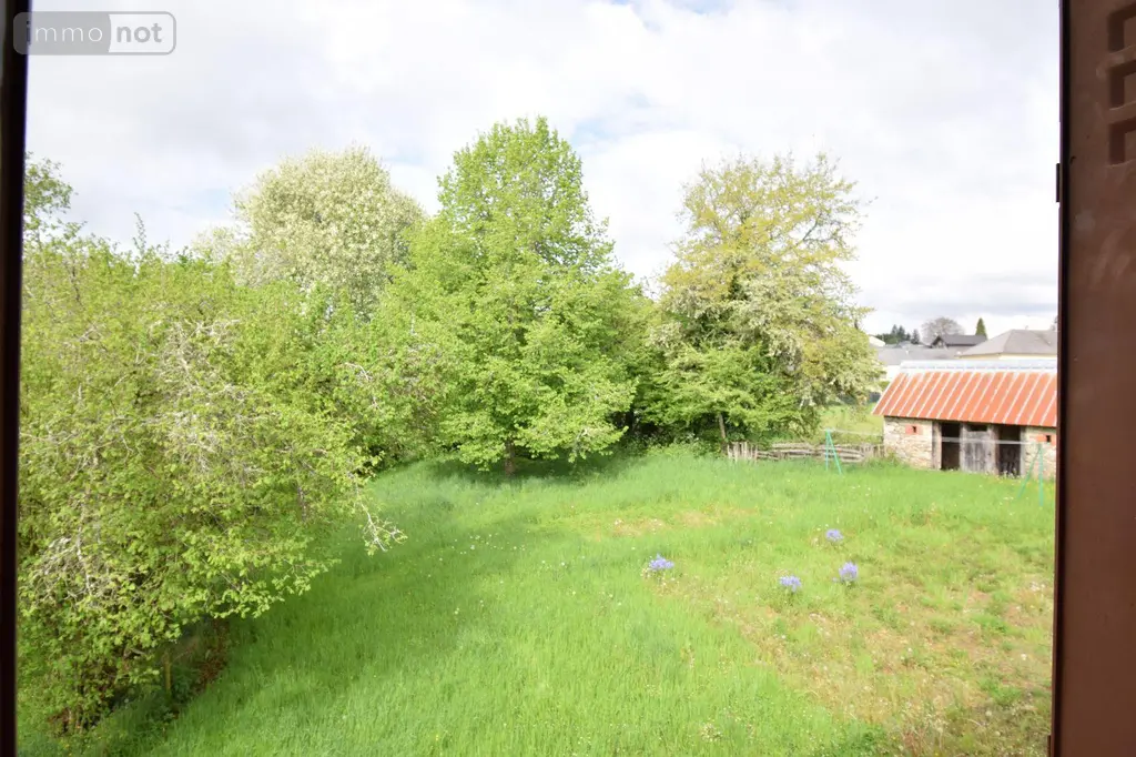 Maison a vendre Eygurande 19340 Corrèze 19 145 m2 7 pièces 59900 euros UM 1273 010