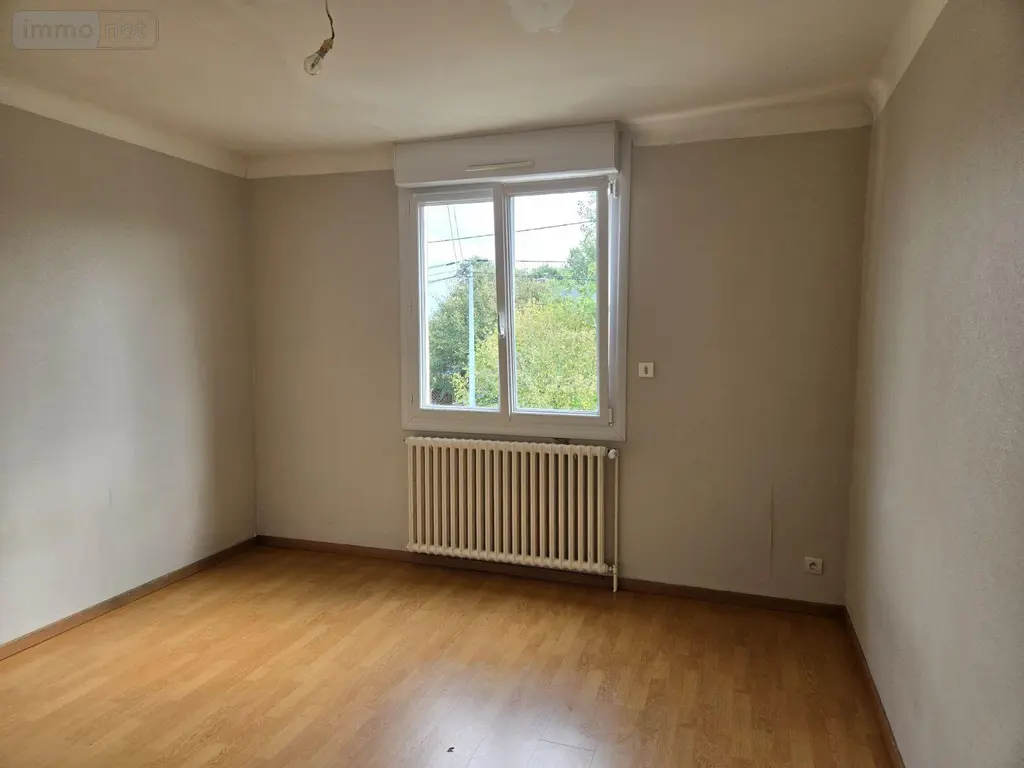 Location maison Bains-sur-Oust 35600 Ille-et-Vilaine 35 72 m2 3 pièces 600 euros 2253 005