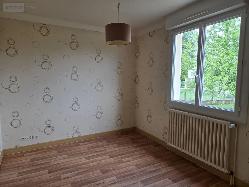 Location maison Bains-sur-Oust 35600 Ille-et-Vilaine 35 72 m2 3 pièces 600 euros 2253 003