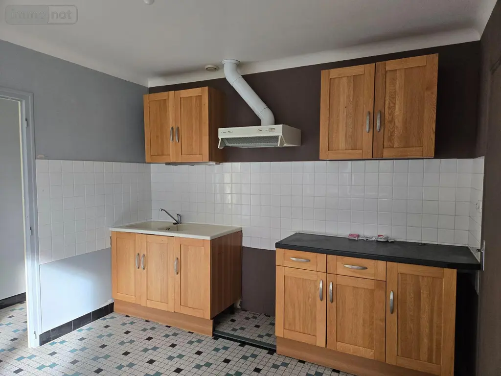 Location maison Bains-sur-Oust 35600 Ille-et-Vilaine 35 72 m2 3 pièces 600 euros 2253 004