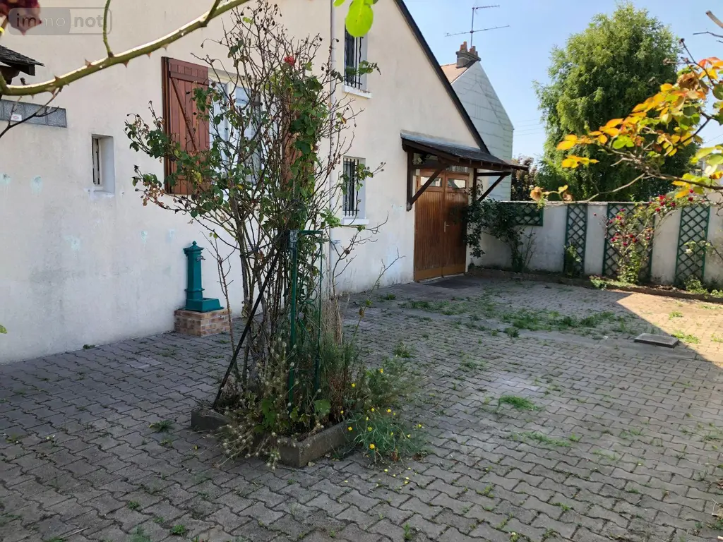 Maison a vendre Issoudun 36100 Indre 36 103 m2 5 pièces 84800 euros 11813/1419 012