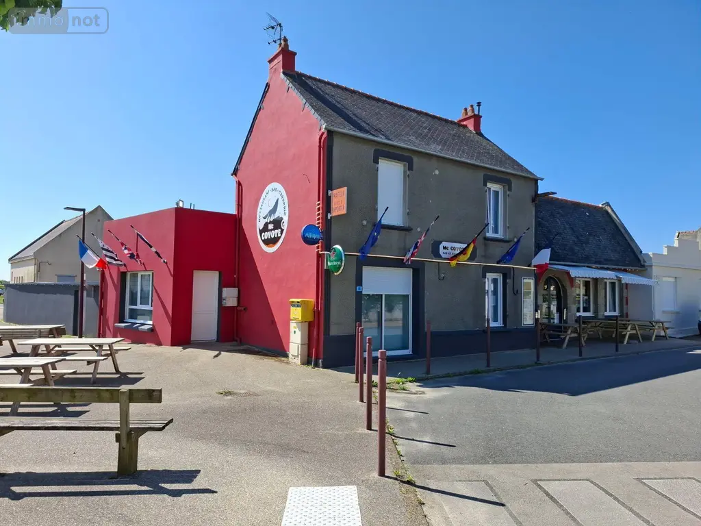 Fonds et murs commerciaux a vendre Saint-Pabu 29830 Finistère 29 138500 euros 29054/392 001
