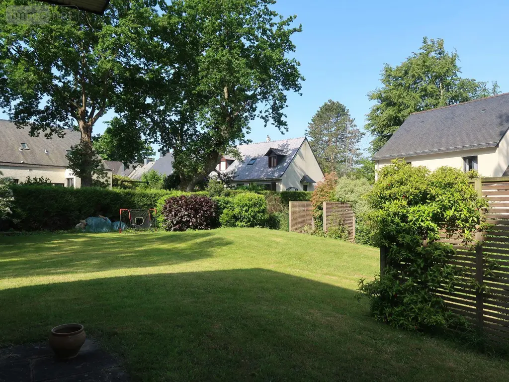 Location maison Pacé 35740 Ille-et-Vilaine 35 150 m2 6 pièces 1345 euros 050/67 035