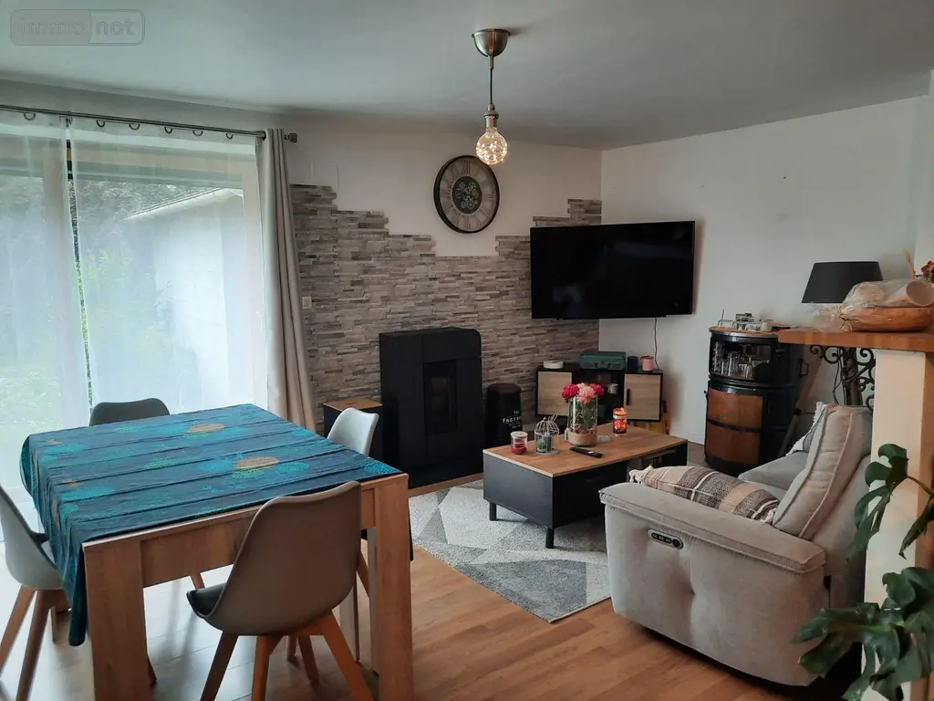 Location maison Couvrelles 02220 Aisne 02 95 m2 785 euros 02072/213 002