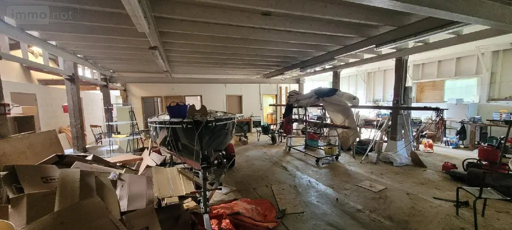Fonds et murs commerciaux a vendre Crozon 29160 Finistère 29 252960 euros 3104 003
