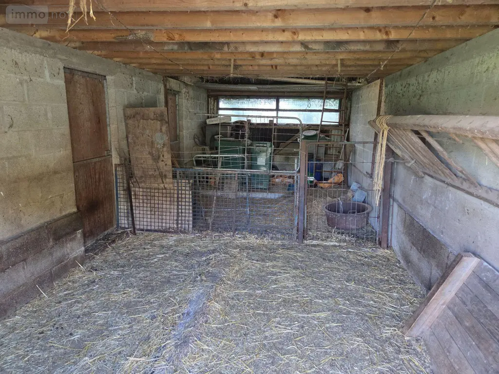 Propriete a vendre Ambrières-les-Vallées 53300 Mayenne 53 150 m2 6 pièces 205920 euros 53075/37 022