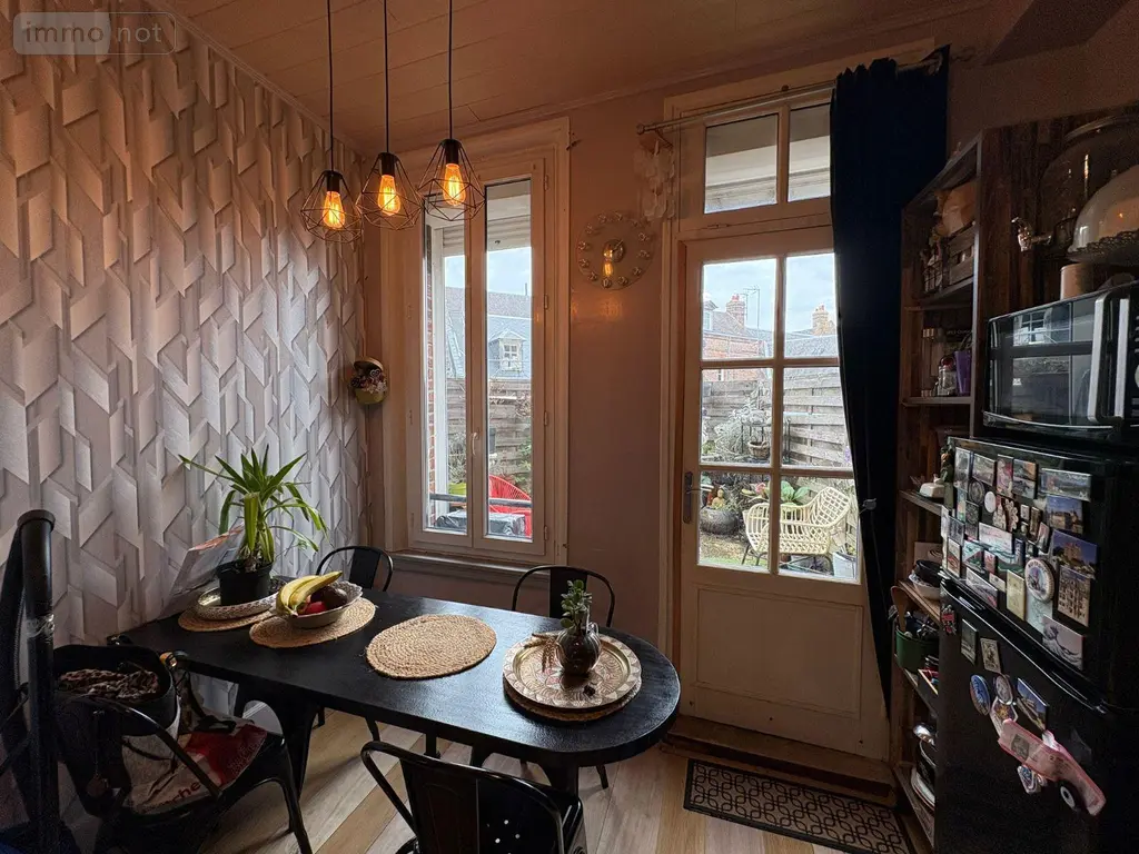 Immeuble de rapport a vendre Eu 76260 Seine-Maritime 76 134 m2 6 pièces 231000 euros 76041/17 006