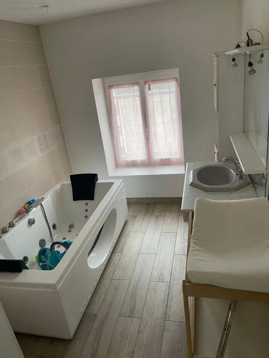 Maison a vendre Authon-du-Perche 28330 Eure-et-Loir 28 183 m2 6 pièces 225750 euros 39 MO 009