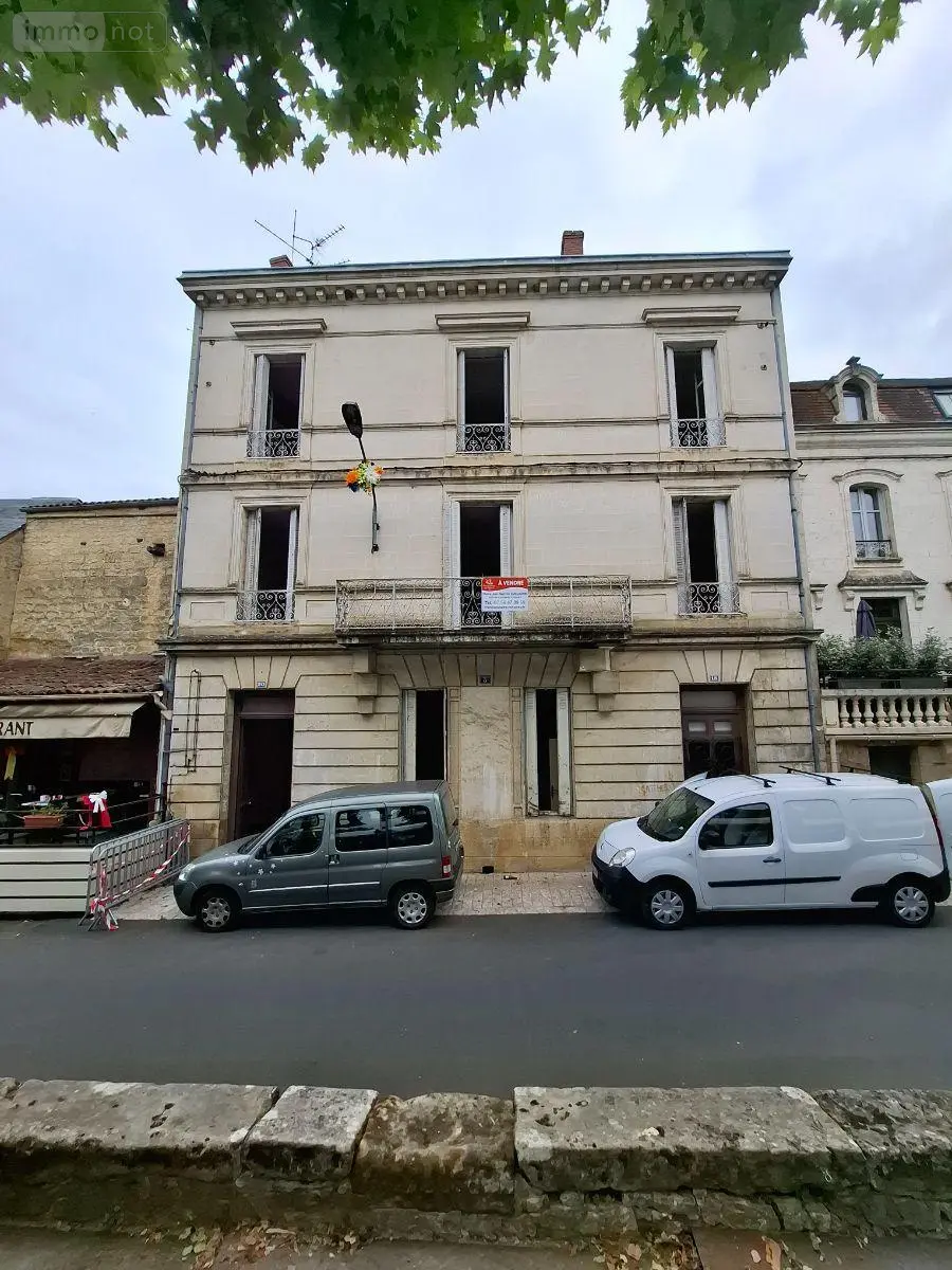 Immeuble de rapport a vendre Sarlat-la-Canéda 24200 Dordogne 24 229 m2 199000 euros 18113/120 002