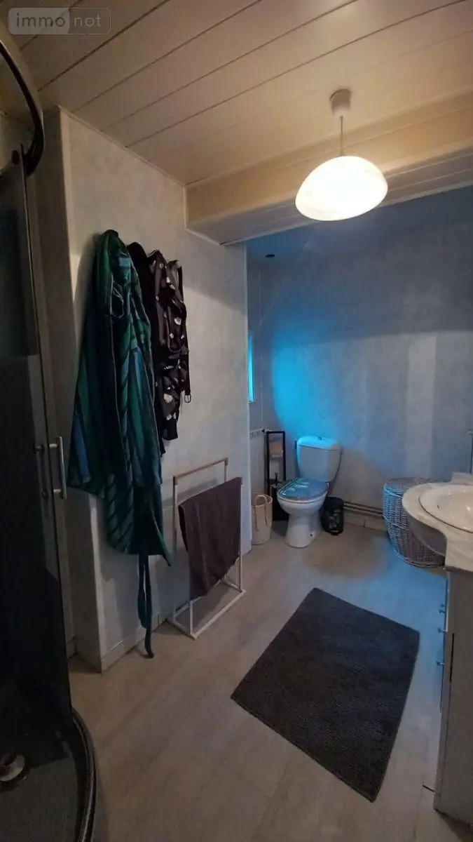 Immeuble de rapport a vendre Murat 15300 Cantal 15 71 m2 209300 euros FG/2378 011