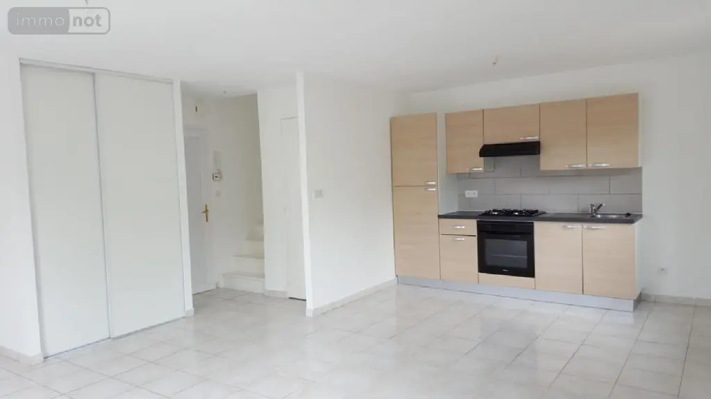 Immeuble de rapport a vendre Redon 35600 Ille-et-Vilaine 35 533 m2 24 pièces 1097880 euros 009/961 009