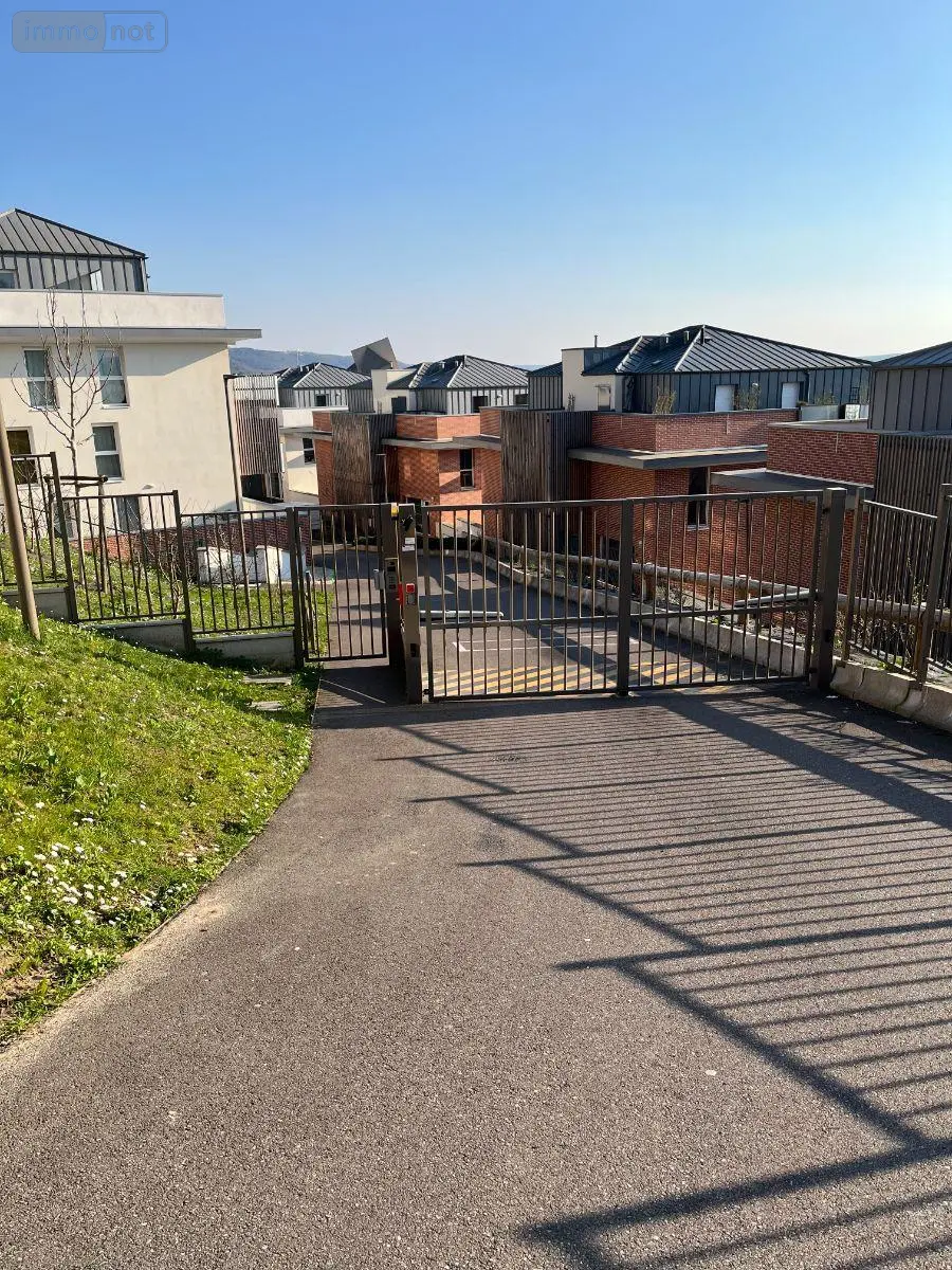 Location garage et parking Rouen 76000 Seine-Maritime 76 1 pièce 72 euros 14131/913 003