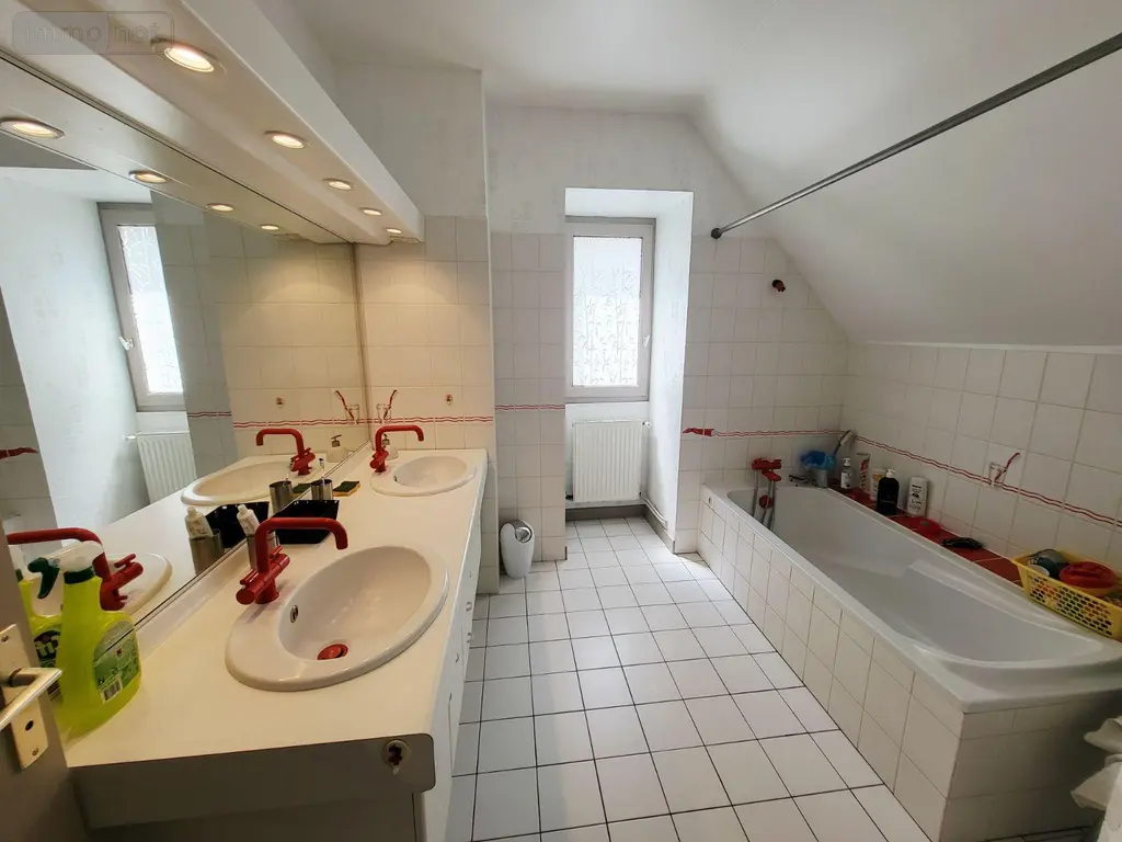 Maison a vendre Ussel 19200 Corrèze 19 240 m2 7 pièces 289000 euros UM 1281 007