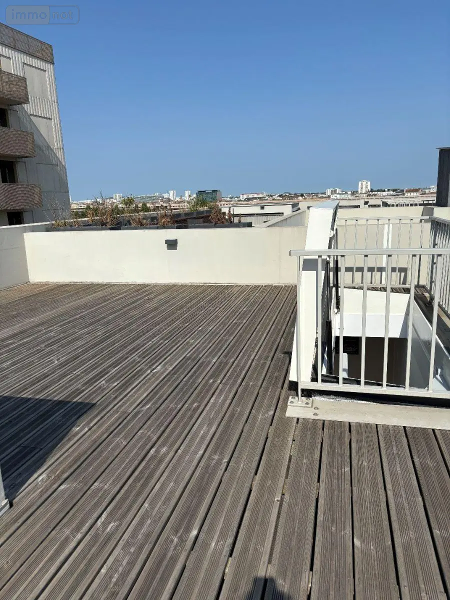 Location appartement Bordeaux 33100 Gironde 33 61 m2 3 pièces 1319 euros 33145/APPT/1866 005