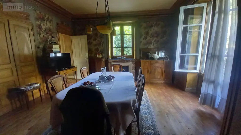 Maison a vendre Vic-sur-Cère 15800 Cantal 15 308 m2 138300 euros MG/2386 003