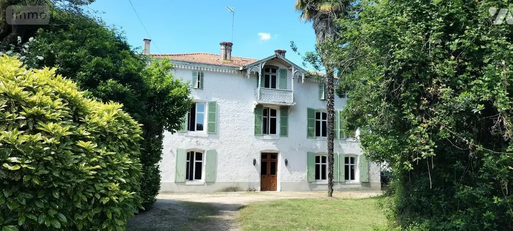 Maison a vendre Périgné 79170 Deux-Sèvres 79 338 m2 10 pièces 435700 euros MR1531 002