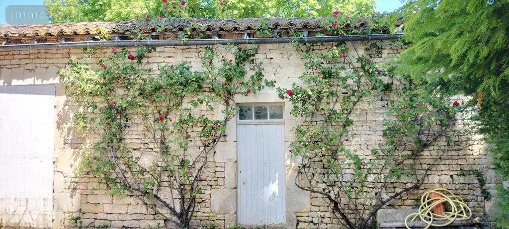 Maison a vendre Périgné 79170 Deux-Sèvres 79 338 m2 10 pièces 435700 euros MR1531 018