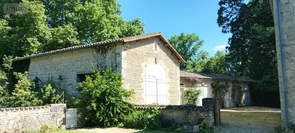 Maison a vendre Périgné 79170 Deux-Sèvres 79 338 m2 10 pièces 435700 euros MR1531 021