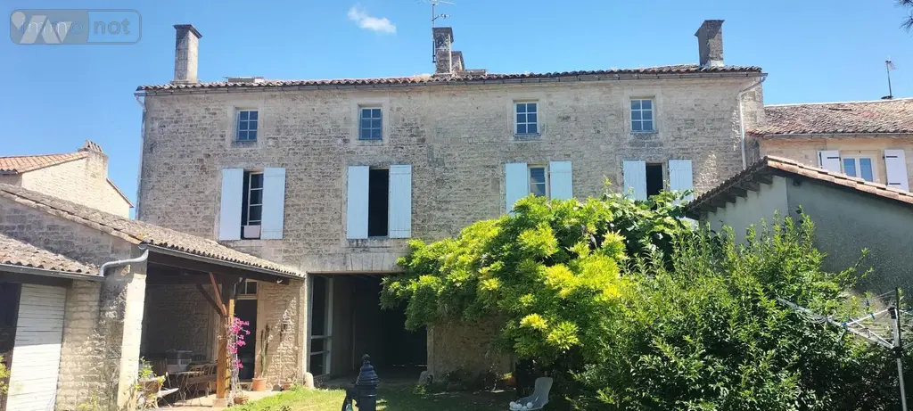 Maison a vendre Brioux-sur-Boutonne 79170 Deux-Sèvres 79 337 m2 14 pièces 198000 euros 13263 004