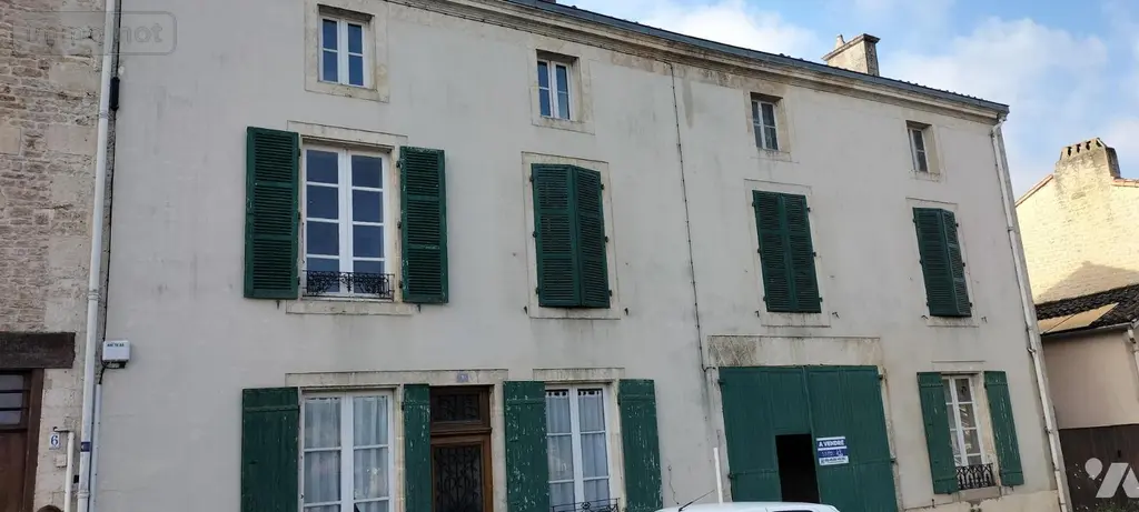 Maison a vendre Brioux-sur-Boutonne 79170 Deux-Sèvres 79 337 m2 14 pièces 198000 euros 13263 028