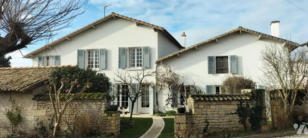Maison a vendre Périgné 79170 Deux-Sèvres 79 270 m2 11 pièces 188500 euros MR13436 005