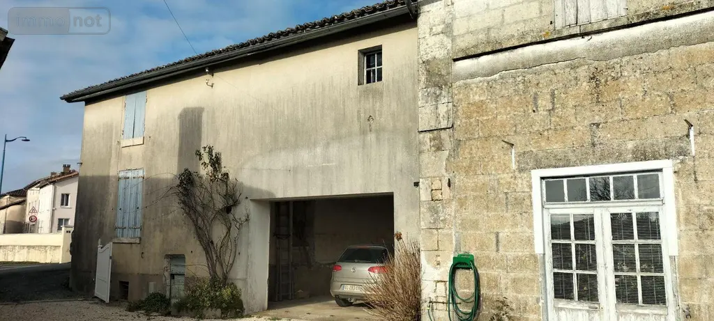 Maison a vendre Périgné 79170 Deux-Sèvres 79 270 m2 11 pièces 188500 euros MR13436 019