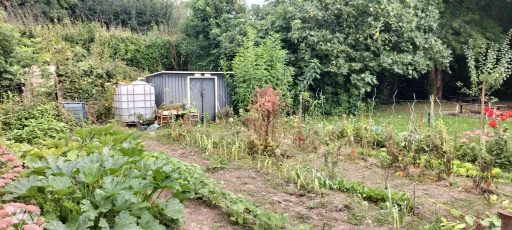 Immeuble de rapport a vendre Dampierre-sur-Boutonne 17470 Charente-Maritime 17 106 m2 147300 euros MR9819 002