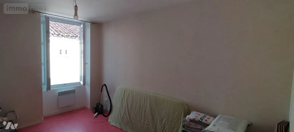 Immeuble de rapport a vendre Dampierre-sur-Boutonne 17470 Charente-Maritime 17 106 m2 147300 euros MR9819 016