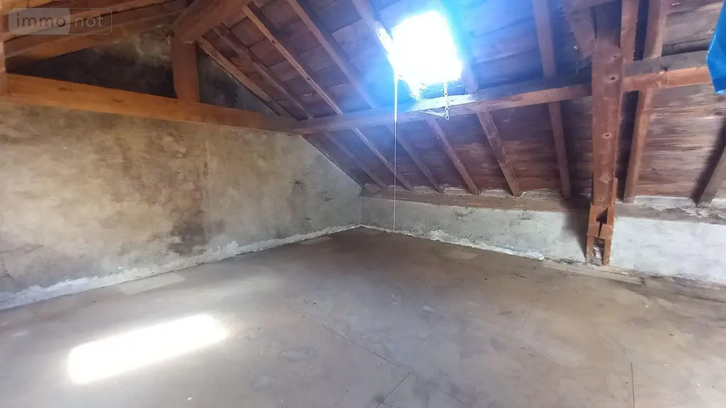 Maison a vendre Condat 15190 Cantal 15 60 m2 33000 euros FG/2393 007