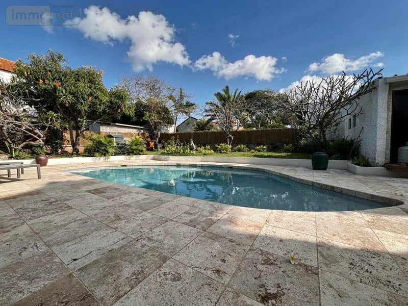 Maison a vendre Saint-Pierre 97410 La Réunion 974 177 m2 6 pièces 672500 euros 97405/196 003