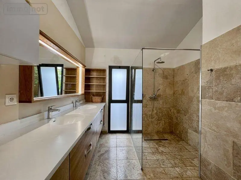 Maison a vendre Saint-Pierre 97410 La Réunion 974 177 m2 6 pièces 672500 euros 97405/196 016