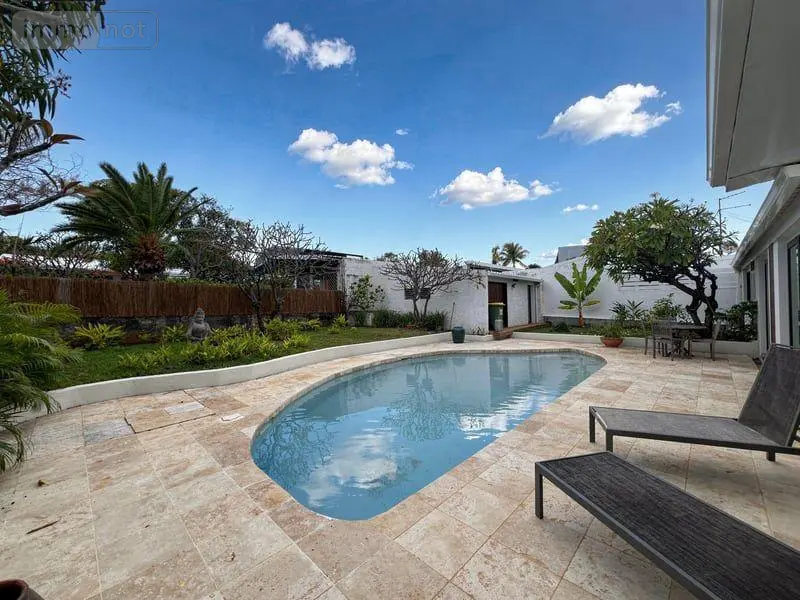 Maison a vendre Saint-Pierre 97410 La Réunion 974 177 m2 6 pièces 672500 euros 97405/196 007