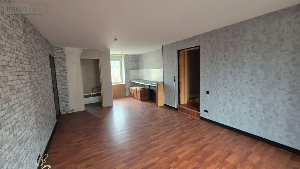 Immeuble de rapport a vendre Châtillon-sur-Colmont 53100 Mayenne 53 165 m2 110460 euros 2880 005