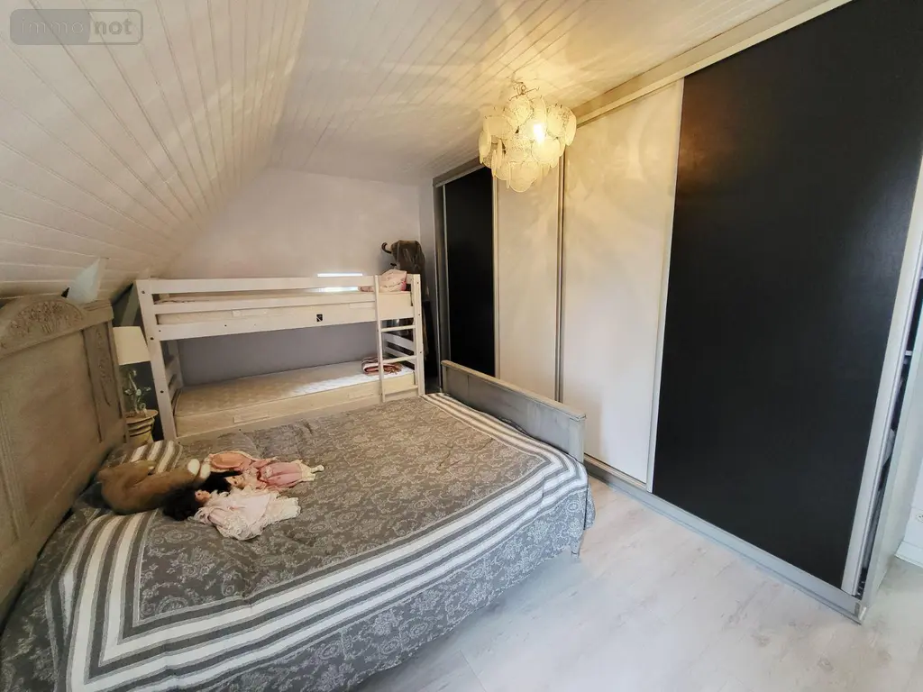 Propriete a vendre Saint-Exupéry-les-Roches 19200 Corrèze 19 148 m2 6 pièces 299500 euros UM 1290 010