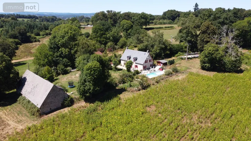 Propriete a vendre Saint-Exupéry-les-Roches 19200 Corrèze 19 148 m2 6 pièces 322400 euros UM 1290 012