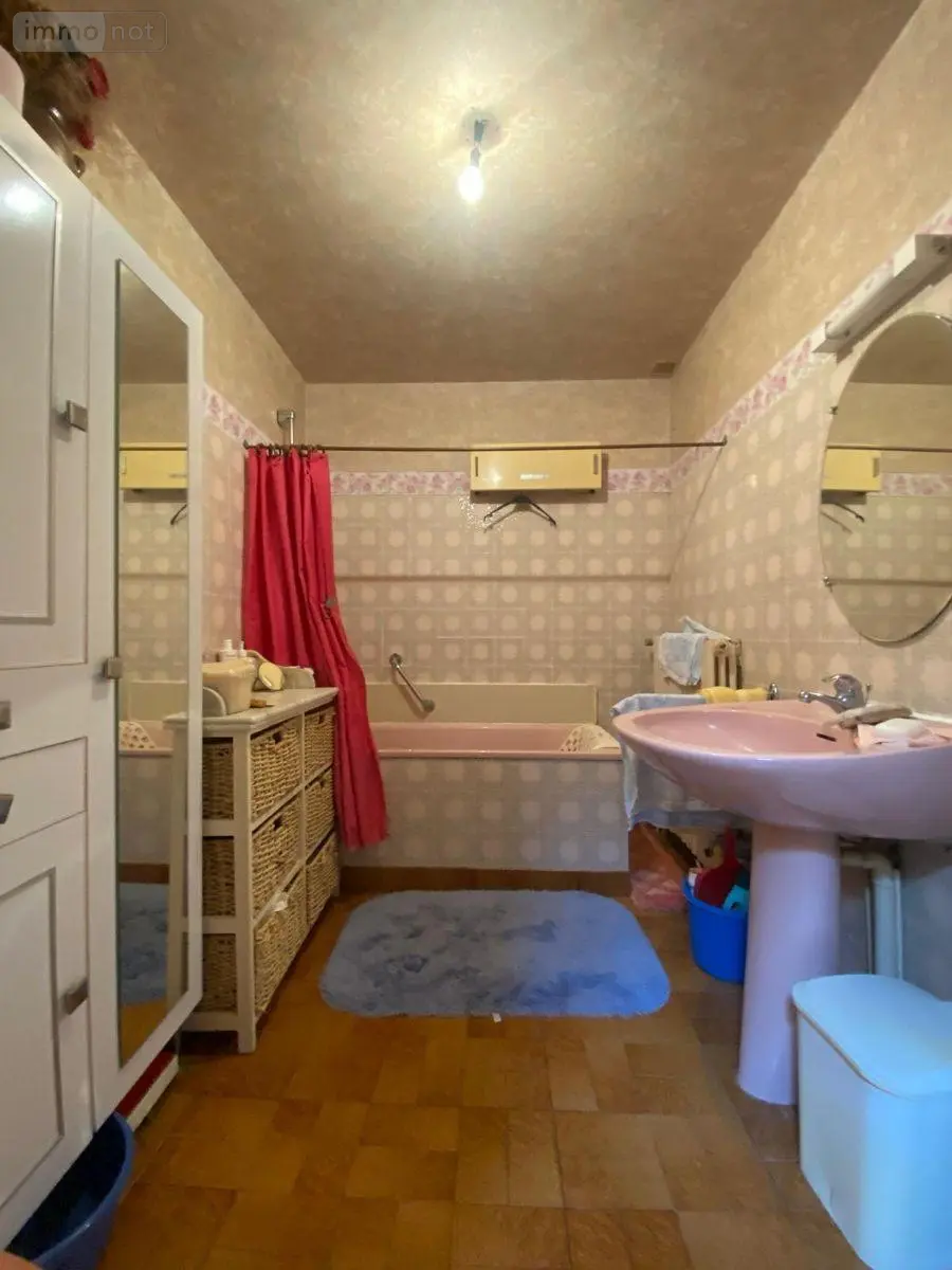 Maison a vendre Azé 71260 Saône-et-Loire 71 98 m2 5 pièces 168000 euros MA 669 009