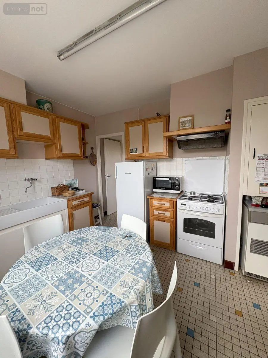 Maison a vendre Saint-Gaultier 36800 Indre 36 100 m2 4 pièces 111300 euros 037/2627 003