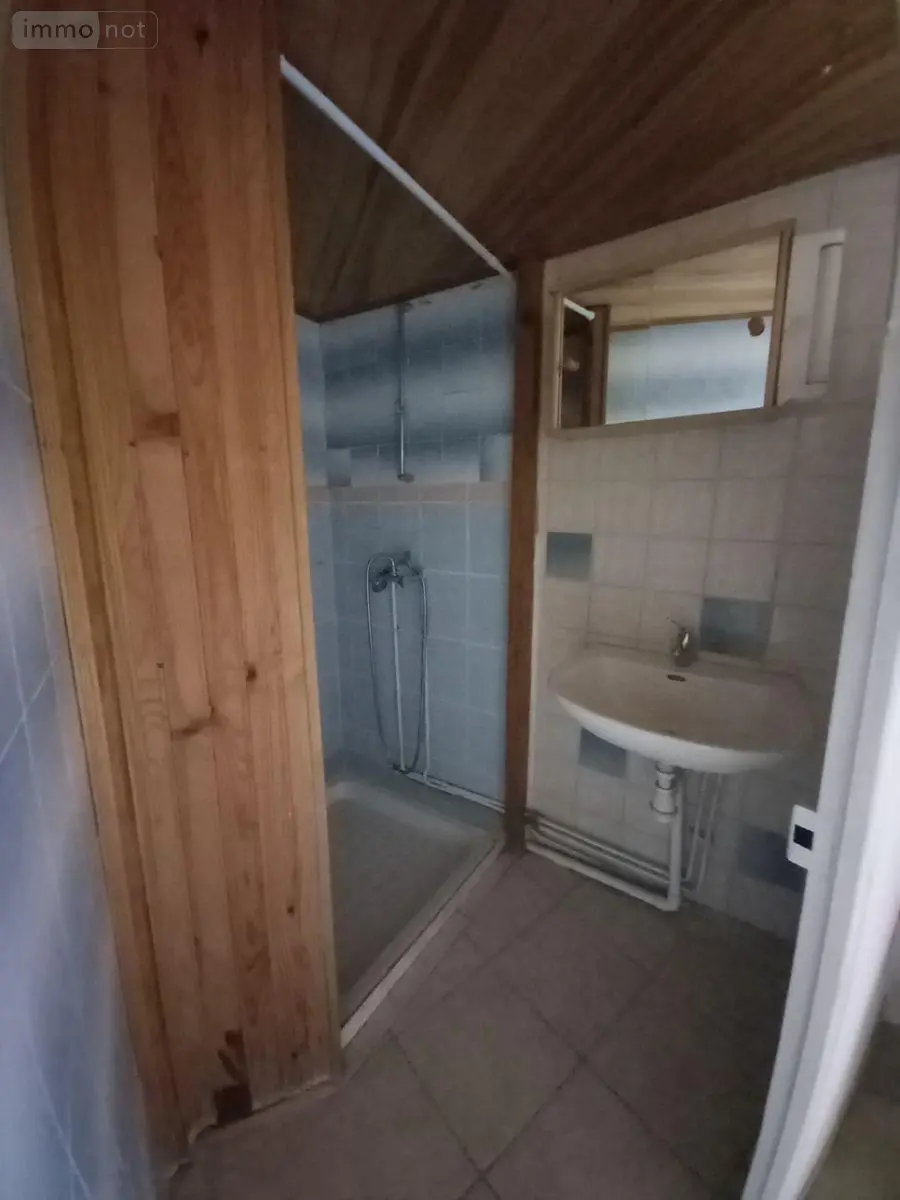 Maison a vendre Saint-Flour 15100 Cantal 15 40 m2 53000 euros FG/2404 005