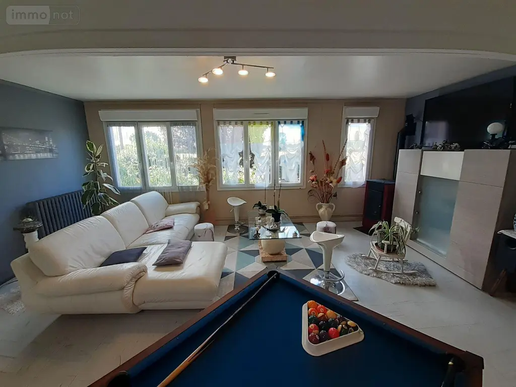 Propriete a vendre Saint-Ouen-en-Belin 72220 Sarthe 72 366 m2 574000 euros 024/348 019