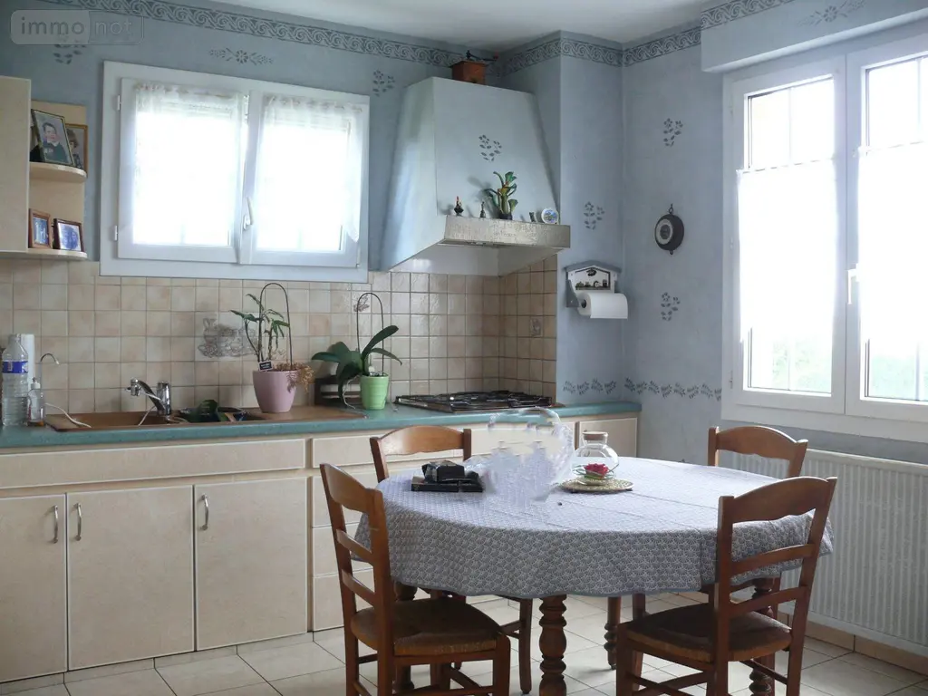 Maison a vendre Trélivan 22100 Côtes-d'Armor 22 186 m2 10 pièces 332480 euros 037/942 005