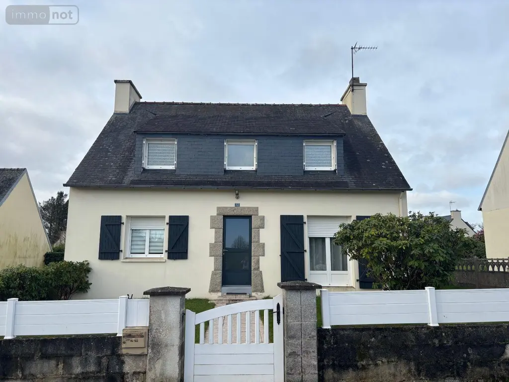 Maison a vendre Saint-Goazec 29520 Finistère 29 117 m2 5 pièces 178800 euros MAIS/1031 001