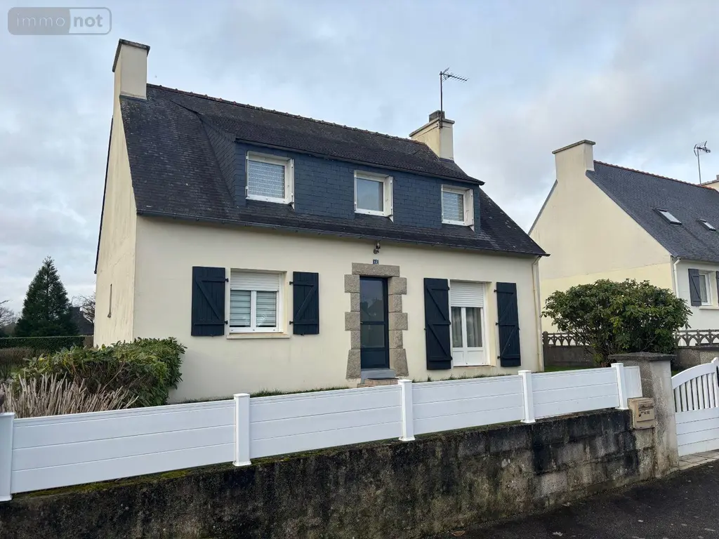 Maison a vendre Saint-Goazec 29520 Finistère 29 117 m2 5 pièces 178800 euros MAIS/1031 003