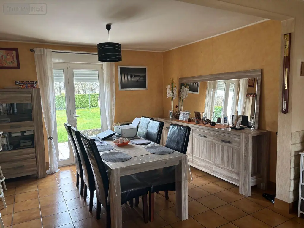 Maison a vendre Saint-Goazec 29520 Finistère 29 117 m2 5 pièces 178800 euros MAIS/1031 010