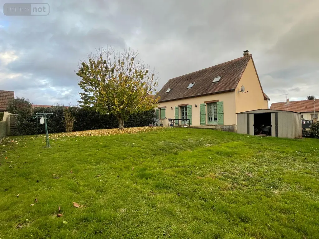 Maison a vendre Nogent-le-Rotrou 28400 Eure-et-Loir 28 131 m2 6 pièces 214000 euros 251011 011