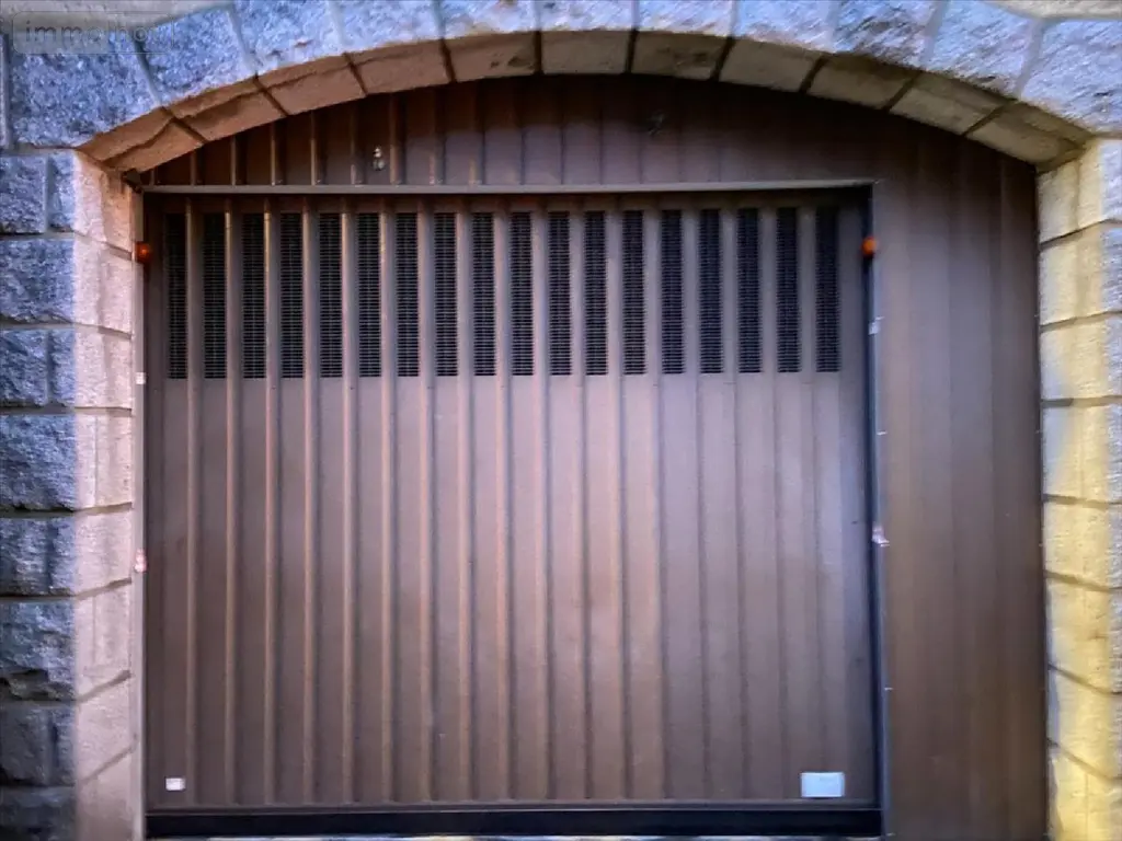 Garage et parking a vendre Aurillac 15000 Cantal 15 13 m2 1 pièce 13500 euros 15061-1033924 003